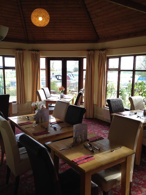 The Lazy Otter Bed & Breakfast Stretham Luaran gambar